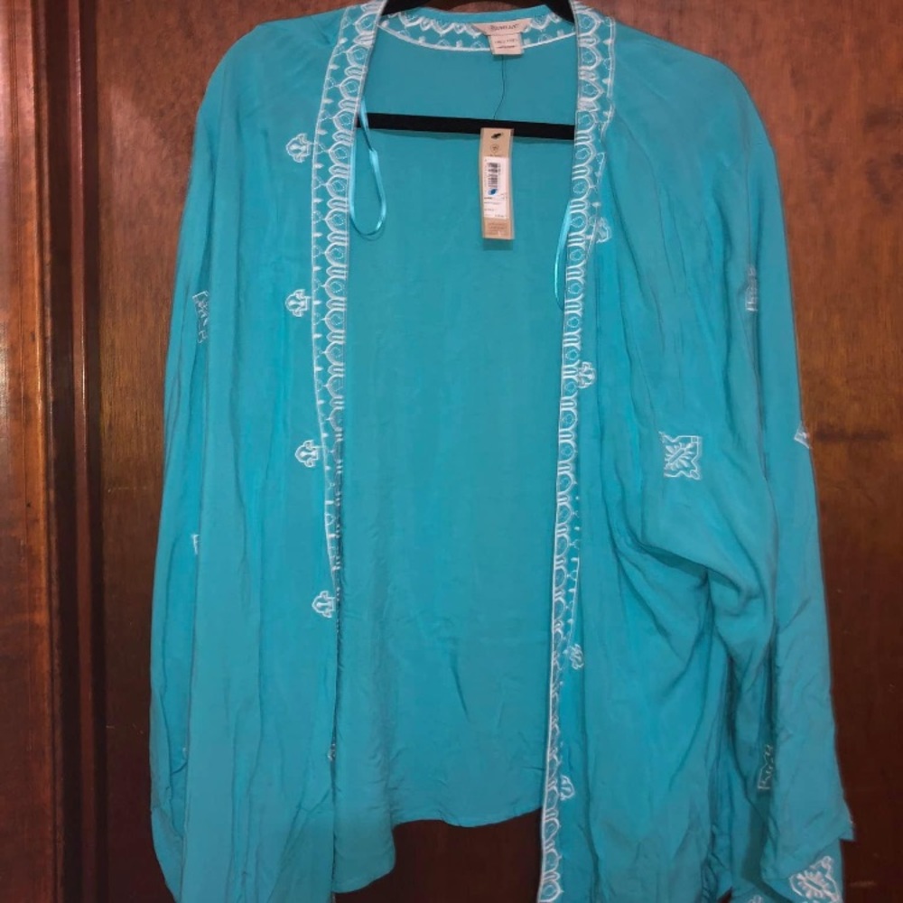 Ariat Throw over